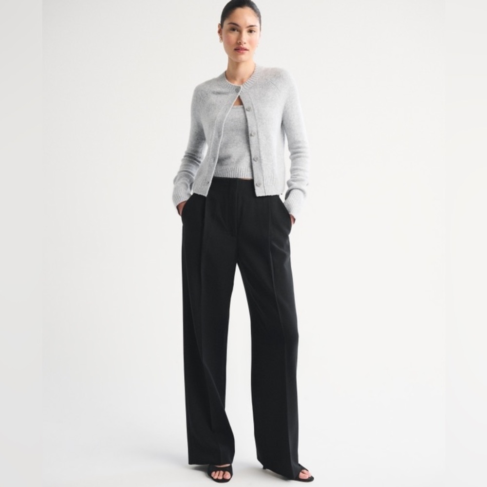 A&F Sloane Tailored Hardware Wide Leg Pant